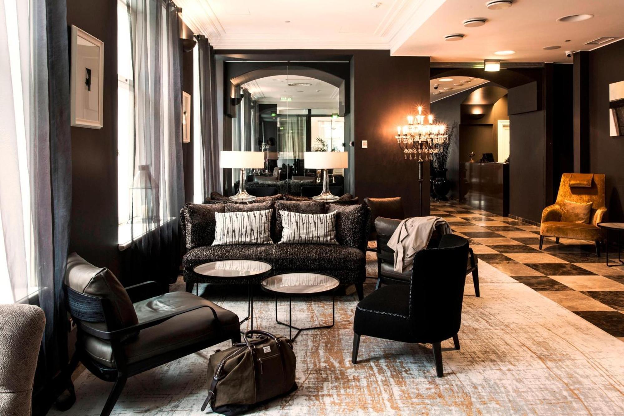 Hotel Telegraaf, Autograph Collection Tallinn Exteriér fotografie The hotel's lobby