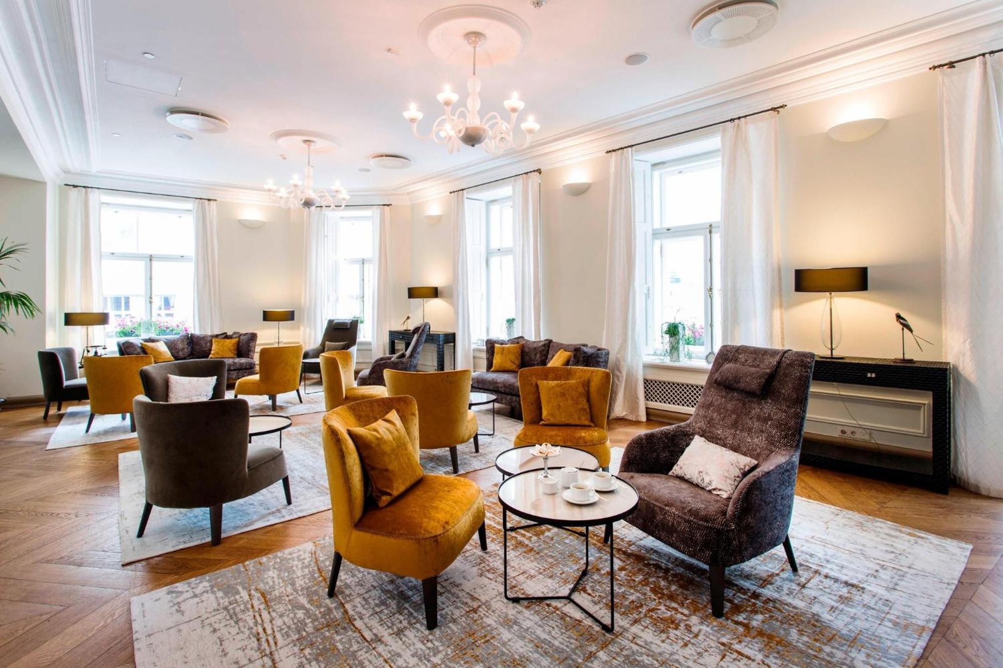 Hotel Telegraaf, Autograph Collection Tallinn Exteriér fotografie The lounge at the German National Museum