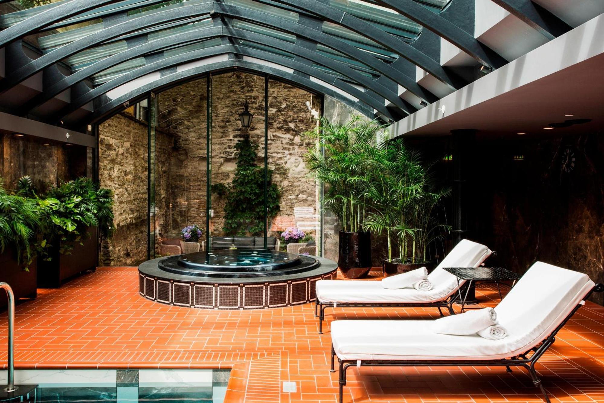 Hotel Telegraaf, Autograph Collection Tallinn Exteriér fotografie The spa at the Mandarin Oriental, Barcelona