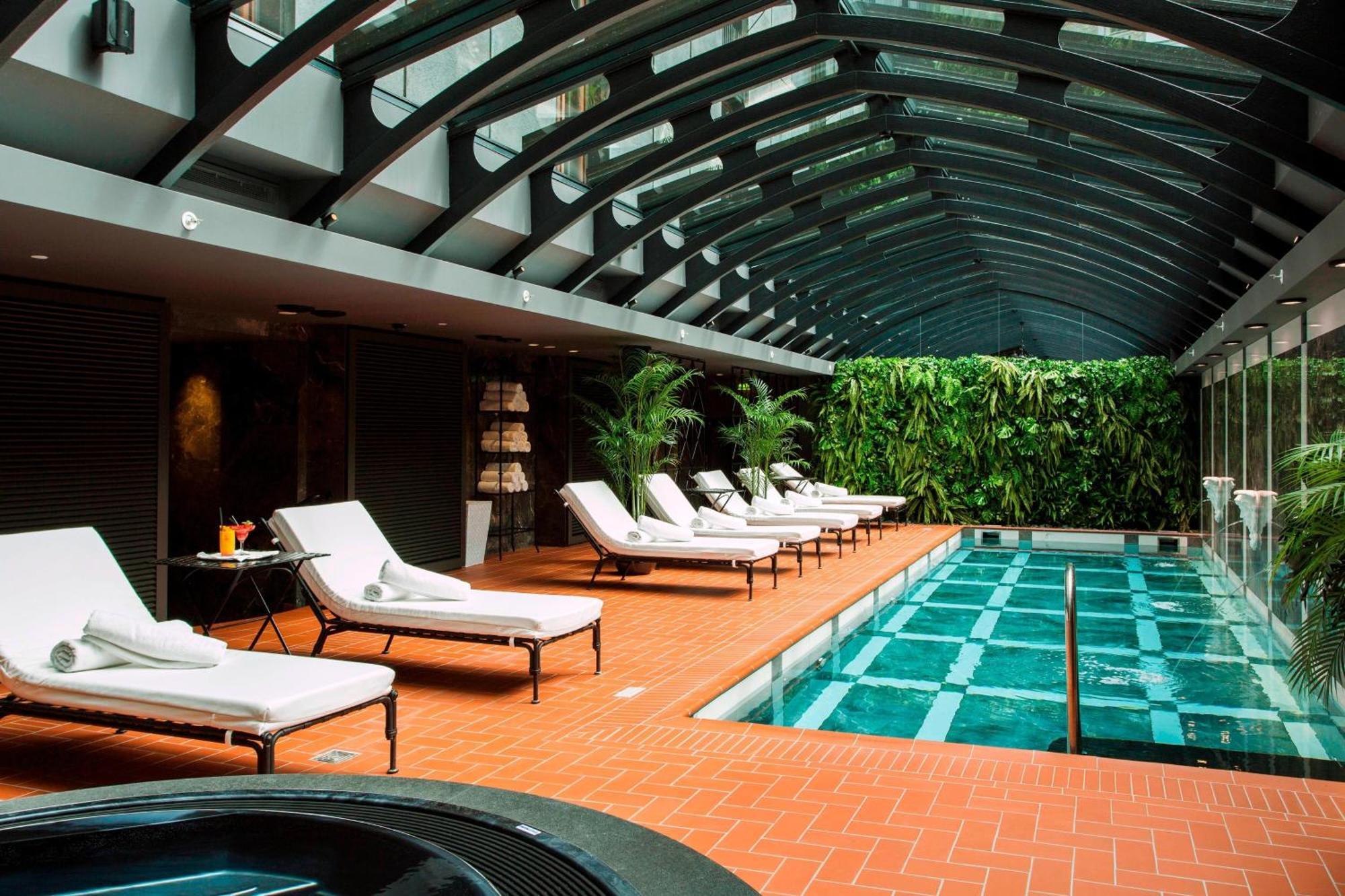 Hotel Telegraaf, Autograph Collection Tallinn Exteriér fotografie The Spa at Mandarin Oriental, Munich